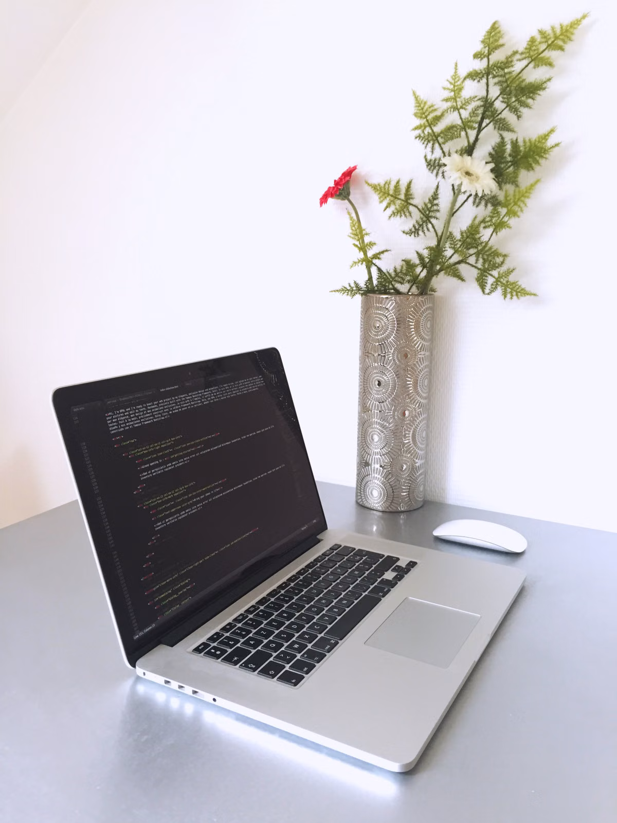 Is the M6 MacBook Pro Suitable for AI Programming? Claude Code, Ollama Performance Predictions