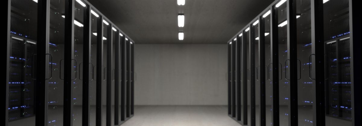 数据中心机架与服务器机柜——AI Agent 长期运行与模型推理的基础设施场景